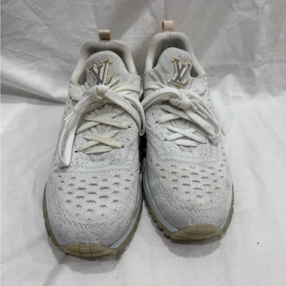 Men’s Louis Vuitton VNR Sneaker - Picture 5 of 14